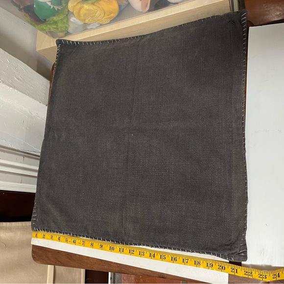 Pottery barn pillow case 22x22 - Picture 3 of 7